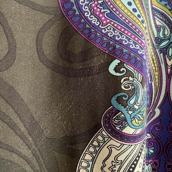 Effortless Style by Citiknits Women’s Top Green Long Sleeve Bell V-Neck Large - Picture 4 of 11